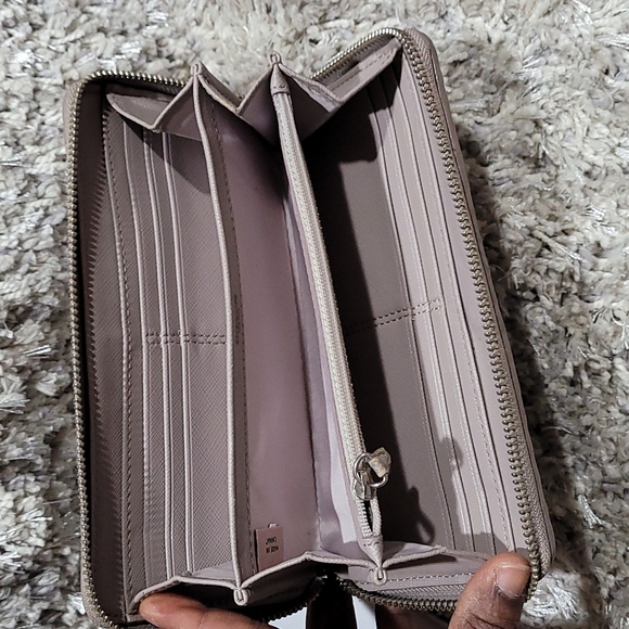 Coach Long Zip Around Wallet In Signature Canvas - Picture 9 of 16